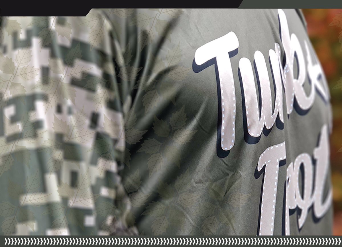 Marine_Marathon's tweet photo. This shirt...you’ll love. Register now for this Saturday’s Turkey 🦃 Trot on Quantico. #runwiththemarines #turkeytrot https://t.co/Cvo2gzqHPo https://t.co/CH2l6cN4KW