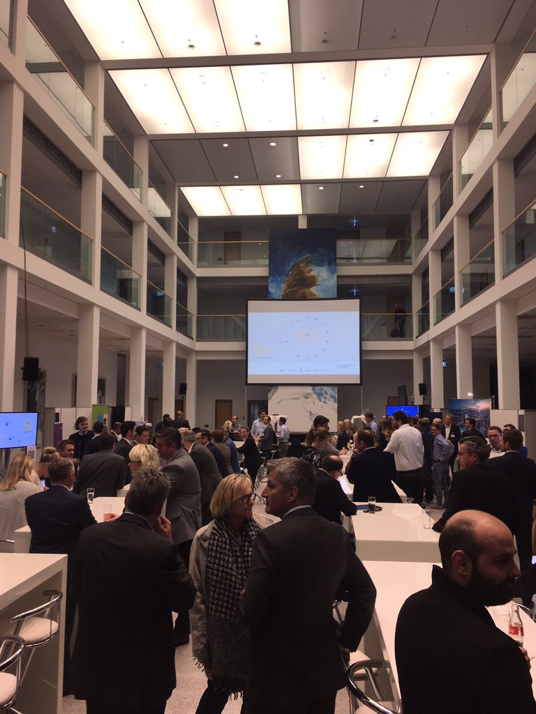 Connected Living eV tweet media