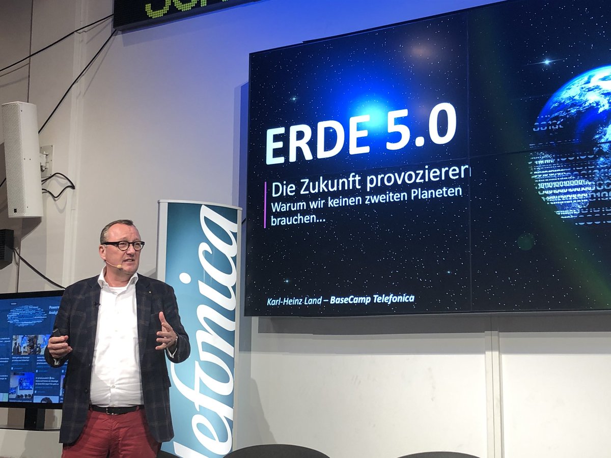 LogTech_Verband's tweet image. @karlheinzland Erde 5.0 #DataNight #logtech