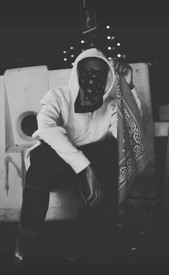 realdjsageza's tweet photo. #MORE 🚦🚦 Record Of The Year 🚨
📷: Neorphotography https://t.co/ey5gdTNNzo