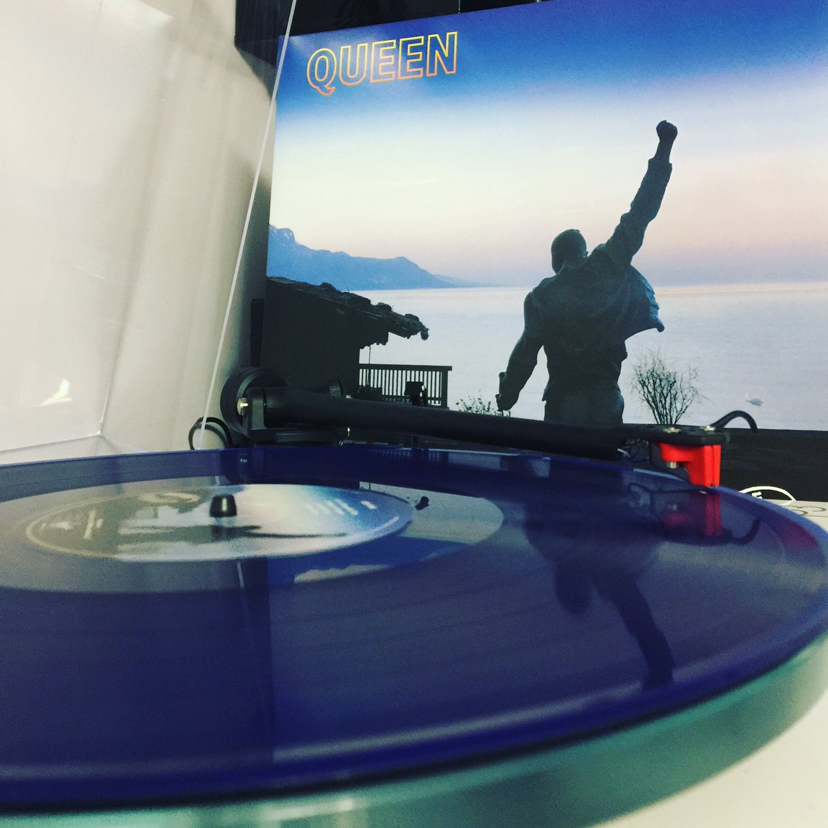 danizabalza's tweet image. #Queen @QueenWillRock #madeinheaven #discone #queenmadeinheaven #queencollection #queenband #queenvinyl @RegaResearch #vinyl #vinylcollection #nowplaying #nowspinning #vinylclub #vinylcollector #vinyljunkie #recordvinyl #lp33 #vinylcommunity #vinyladdict #vinyloftheday #record