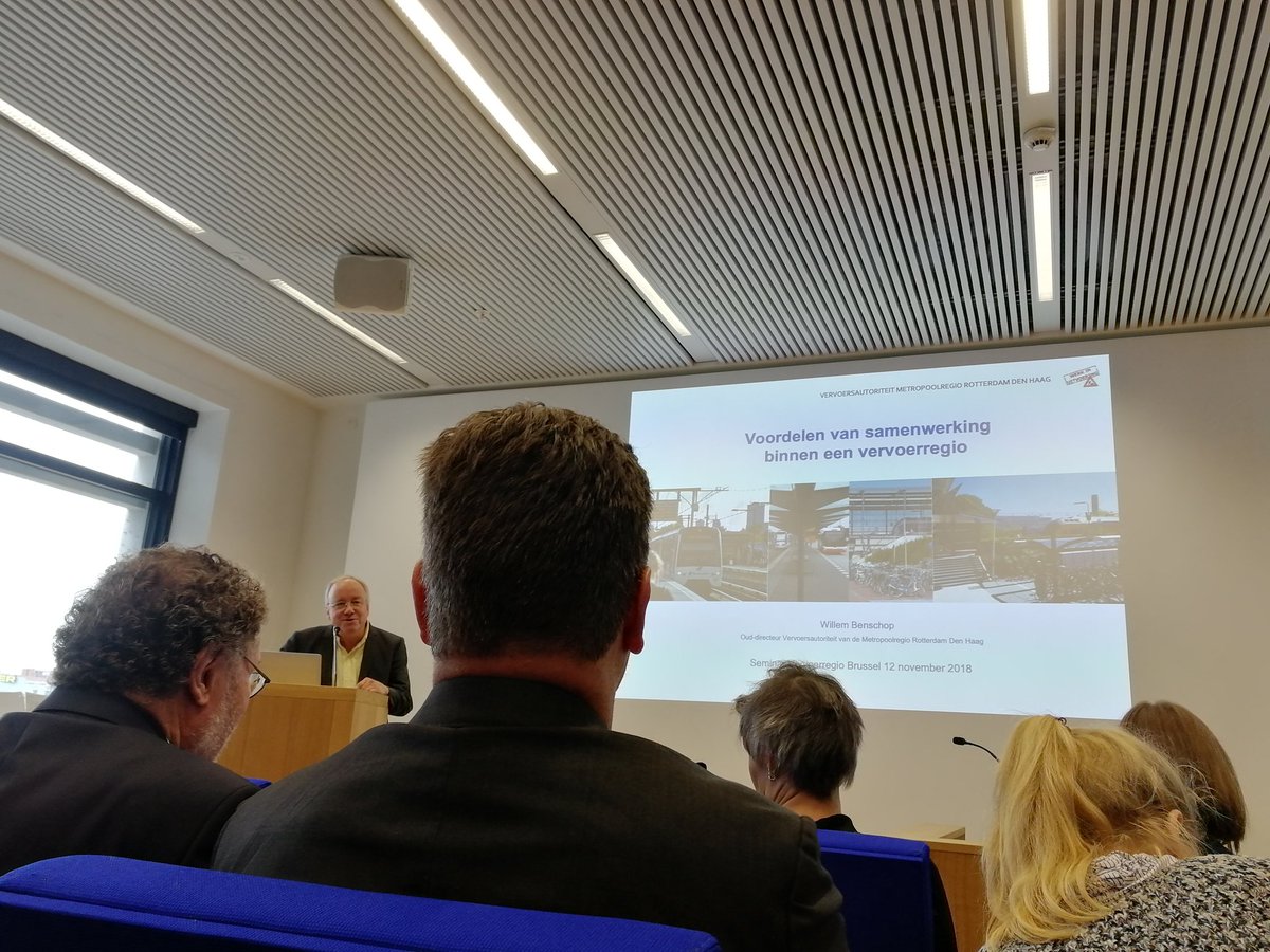 MariekeMae's tweet photo. Interessante lessen uit NL; vervoerregio's als strategische aanjagers &amp; belang flagship projects >> @TrajectMobility //seminarie @DepartementMOW https://t.co/HcJbTIs1Lq