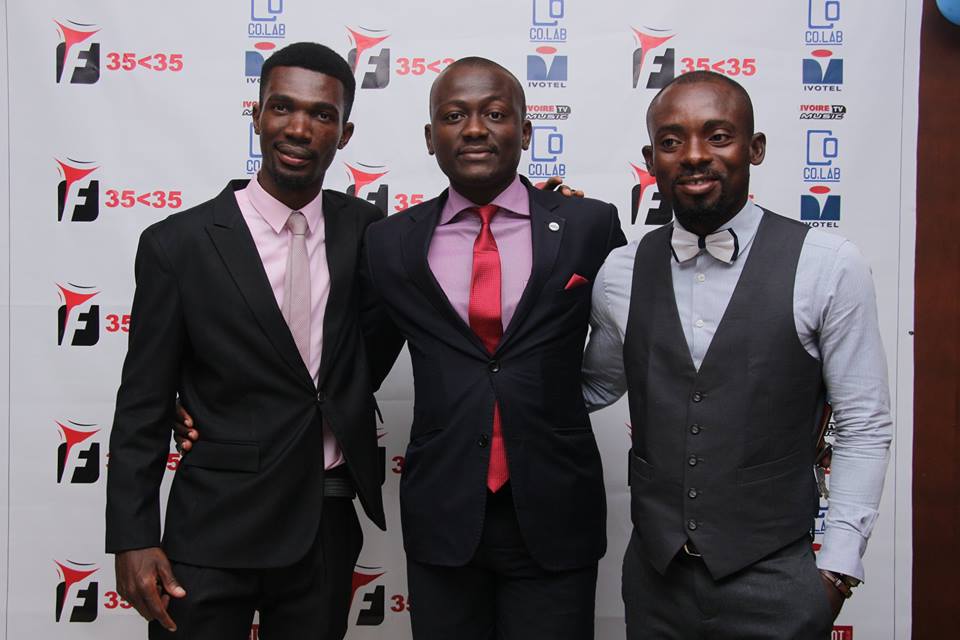 guyzoducamer's tweet photo. Vincent Onana Binyegui - Prix Jeunesse de la Francophonie 3535 pour 2018

 Grâce au projet inventif de la tablette éducative énergétiquement et matériellement hybride TEACHMEPAD https://t.co/TivdUl9YhK