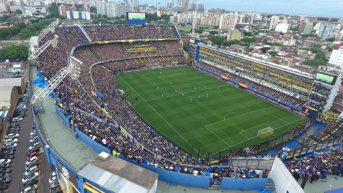 BocaJrsOficial's tweet photo. 📷 ¡La Bombonera, una postal desde el cielo de La Boca!

#VamosBoca 👊 https://t.co/kY5fJI4ZzQ