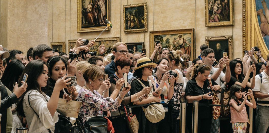 📸 Comment #Instagram tue notre expérience contemplative. Un long article vraiment passionnant qui fait réfléchir à notre capacité à profiter du moment présent sans forcément le capturer à tout prix swll.to/kVkMet