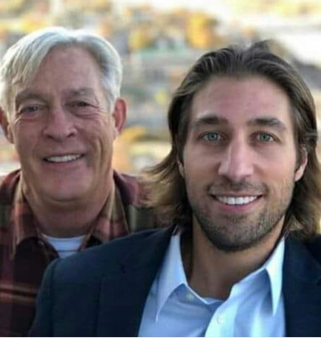 Two of the best people ever—Bill & Ryan Ferguson. 5 yrs. ago today my client Ryan’s nightmare ended & he was freed —10 yrs. for a wrongful conviction. #UtmostRespect #AgainsttheOdds #Finally Justice. ⁦@lifeafterten⁩ ⁦@EFMoriarty⁩ @michellemalkin⁩ #MakingAMurderer2