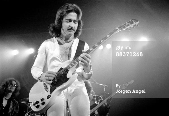A very happy birthday to the incredible Donald Buck Dharma Roeser!!! 