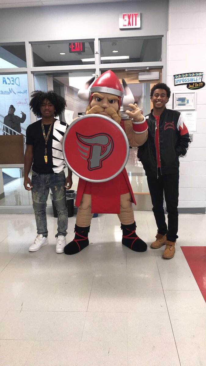 Welcome to the family Big Red!!! ⭕️❌