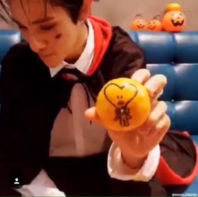 Samuel even drew tata in his Halloween vlive  An intellectual
