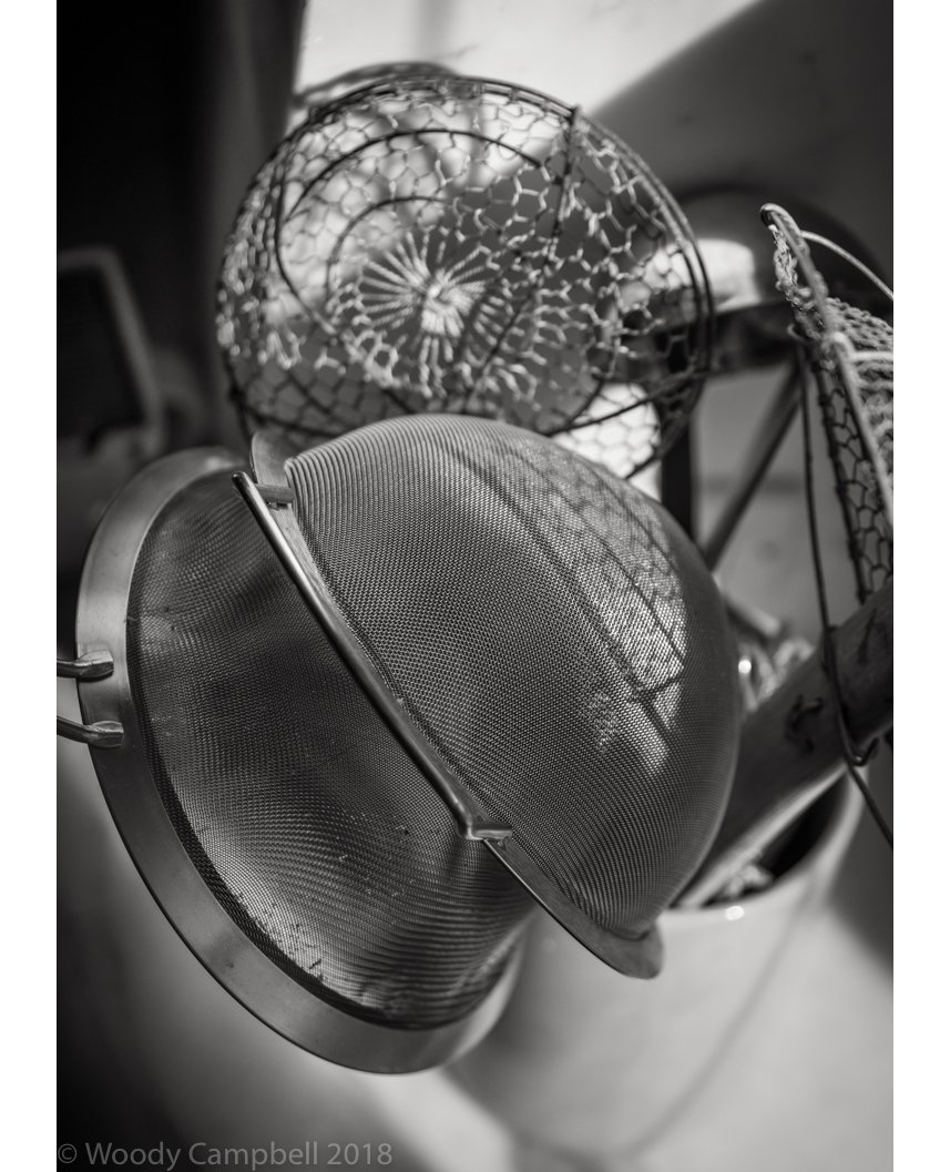Woody_Campbell's tweet photo. Strainers at home: day 3303 of one photo every day for the rest of my life.
#BlackAndWhite #BNW #Photo #Monochrome #DailyPhoto
#SonyA7Riii
#Kitchen #cookstools #strainers
#Everything_BNW #all_bnwshots #bnw_daily #bnwfanatic #bnw_lightandshaddow https://t.co/GNXJcwH5sg