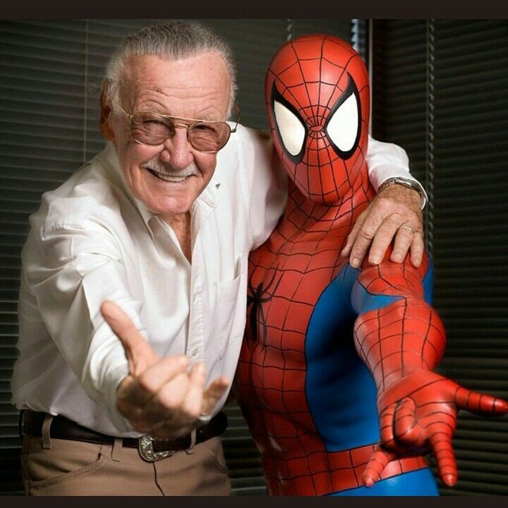 brunelzRM's tweet image. #NuevaFotoDePerfil #StanLeeRIP