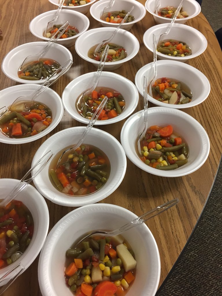 The kids enjoyed reading about vegetables and making our very own vegetable soup! There were mixed reviews about the soup but it was lots of fun! <a href="/ChancellorComet/">Chancellor Elementary</a> <a href="/jeannielynnlop/">Jeannie Lopez</a> #kindergarten #sharedreading