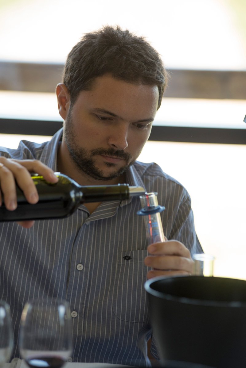 "Mi cepa favorita es el #Malbec, pero me gusta mucho también el #CabernetFranc y el #Merlot", afirma nuestro winemaker <a href="/ricargalante/">Ricardo Galante</a> en entrevista con Diego Bigongiari para <a href="/VinosAustral/">Austral Spectator</a> 

Lee más en: bit.ly/2qG48ch