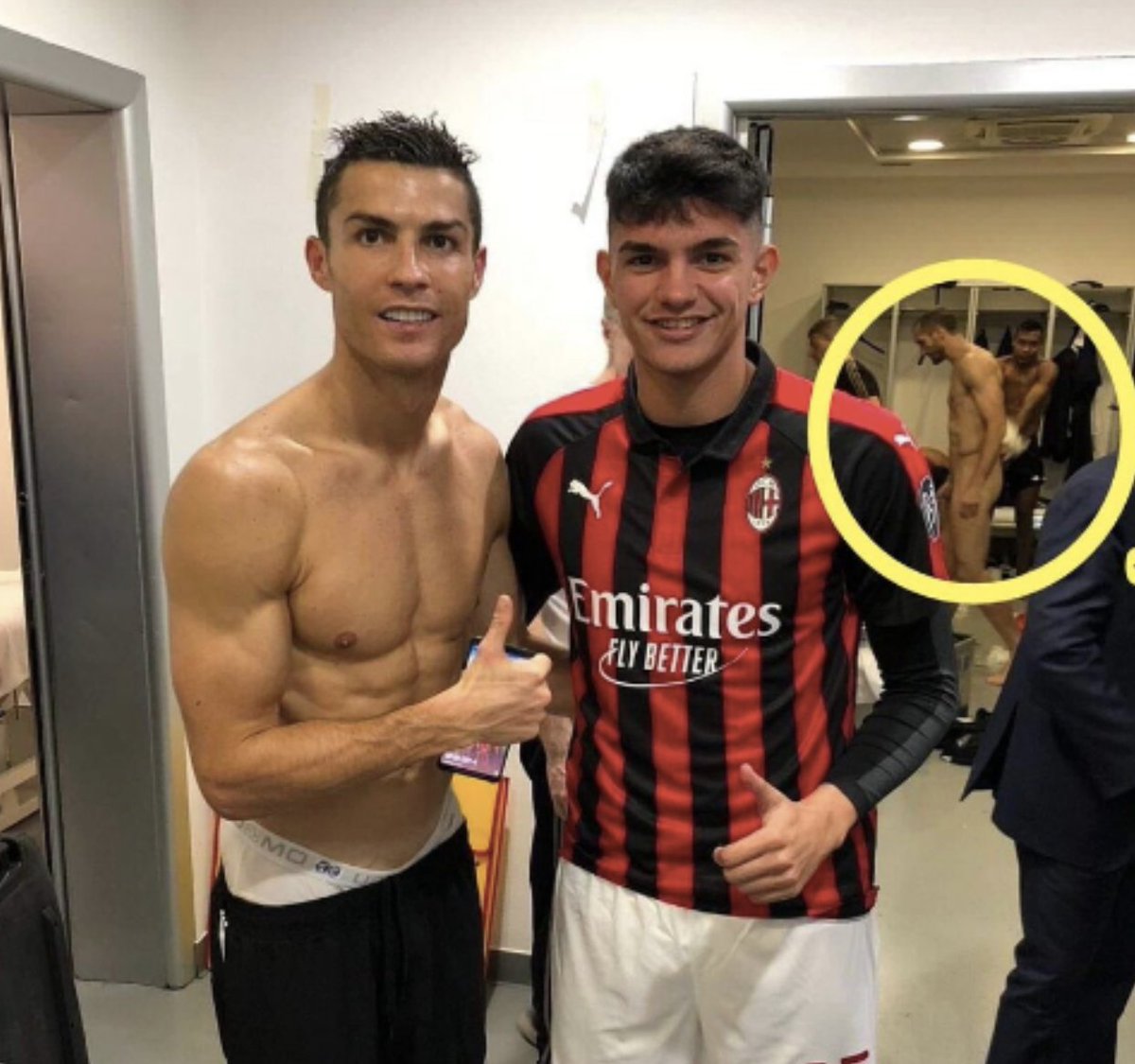 PowerPoster2's tweet image. 