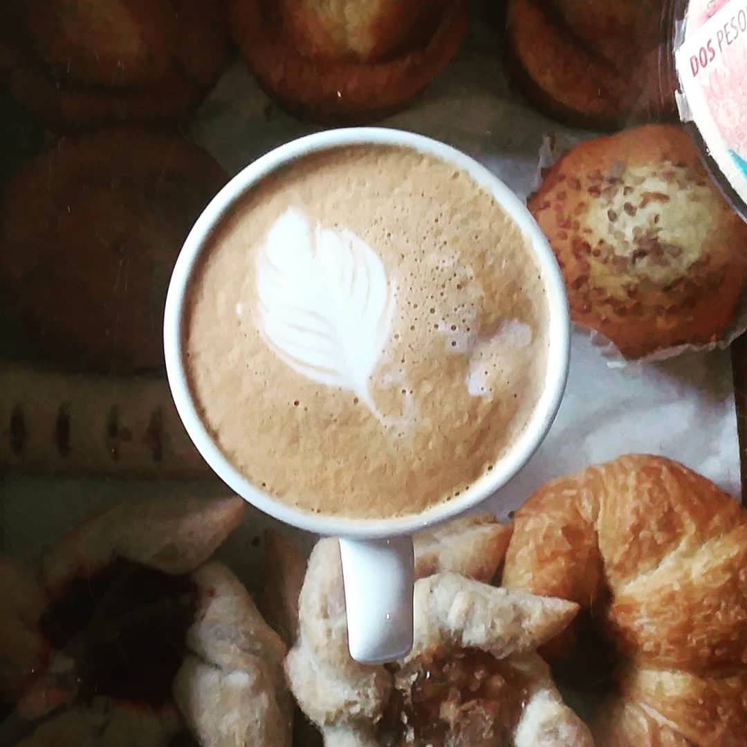 With the day comes new strength and more #cofffee.
open till 9pm
.
 
.

#mondaymotivation #coffeehouse #houstoncoffee 
#montrosehtx #montrosehouston
.

repost 📷 from @mitchybonez
#dontjudgeme #latteart #leaves #falltime #workflow #goodcoffee #ididathing