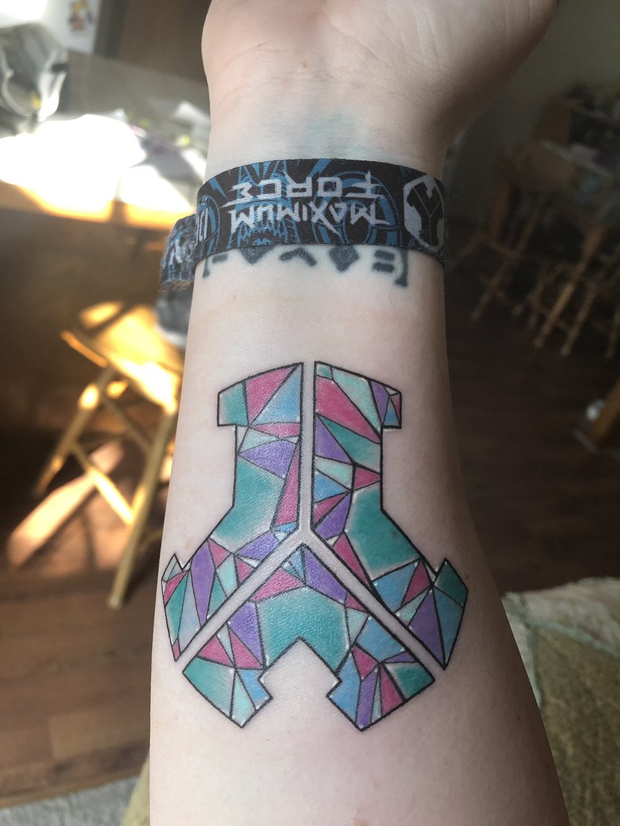 My beautiful new @Defqon1Festival tattoo 😍😍😍🥰🥰🥰🥰 #Defqon1 #hardstyle  #hardcore, image size:900x1200