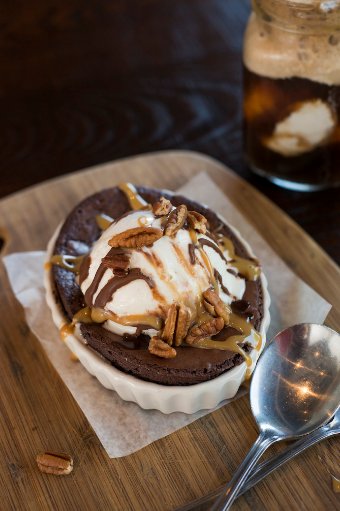 Q39KC's tweet image. Our Chocolate Fudge Brownie is calling your name.