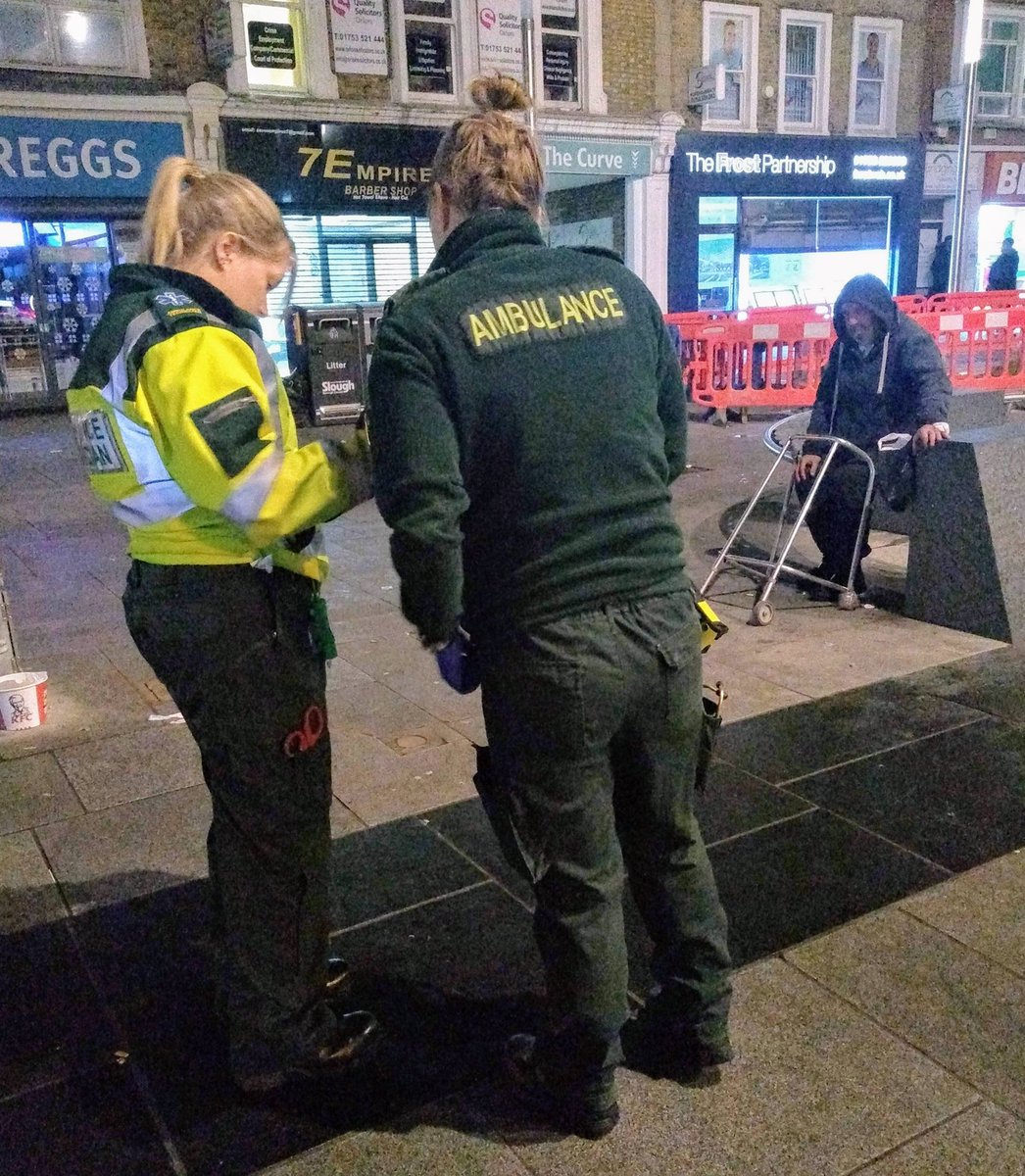 JWarburtonEPRR's tweet photo. Busy night for myself and Kat on the #CommunityOutreachTeam @NishkamSWATโs feed!
Patient presented with a condition, thinking we had responded to his 999 call!
@SCAS999 arrived not long after to assist the PT with further care!
#Teamwork #OneTeam #999Family ๐ https://t.co/yEME6MdBkI