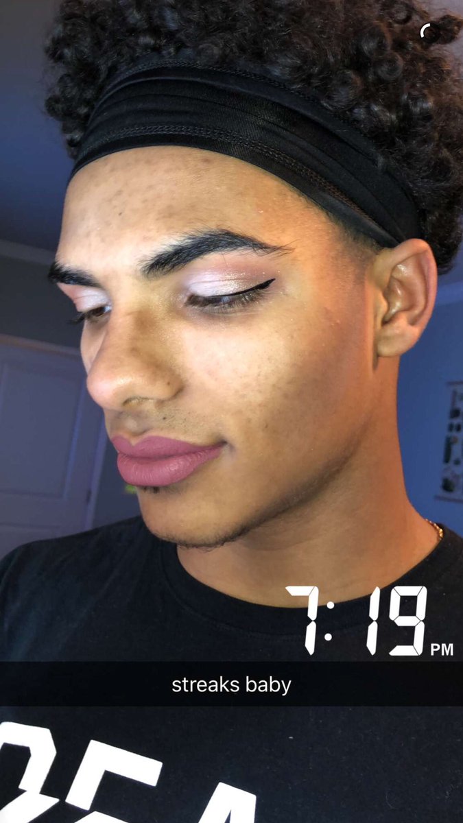 Happy birthday to my good friend <a href="/_jordangandy_/">Jordan Gandy</a>