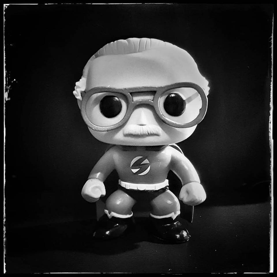 tiny_but_oho's tweet photo. RIP Stan Lee 😭. True legend... 
Thank you for everything - you will be missed! 
.
.
.
 #StanLee #RIPStanLee #Marvel #MarvelUniverse #FunkoPop https://t.co/tVs6uoYig5