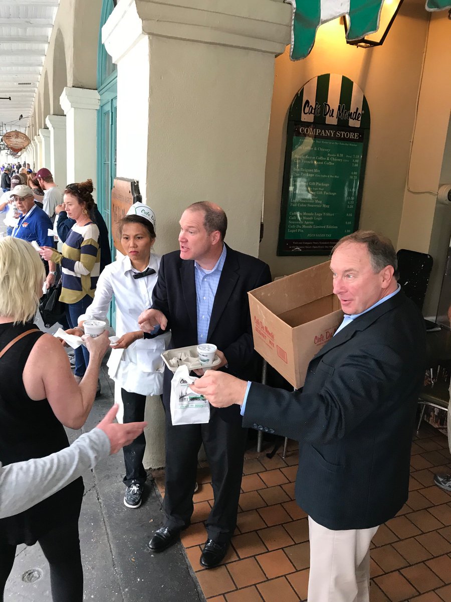 JCarter365's tweet photo. Thanks Eric &amp; Chris for handing out the Beignets today to all the Coffee Crawlers at Cafe Du Monde! #NAMACTW https://t.co/bCpi4lwHI6