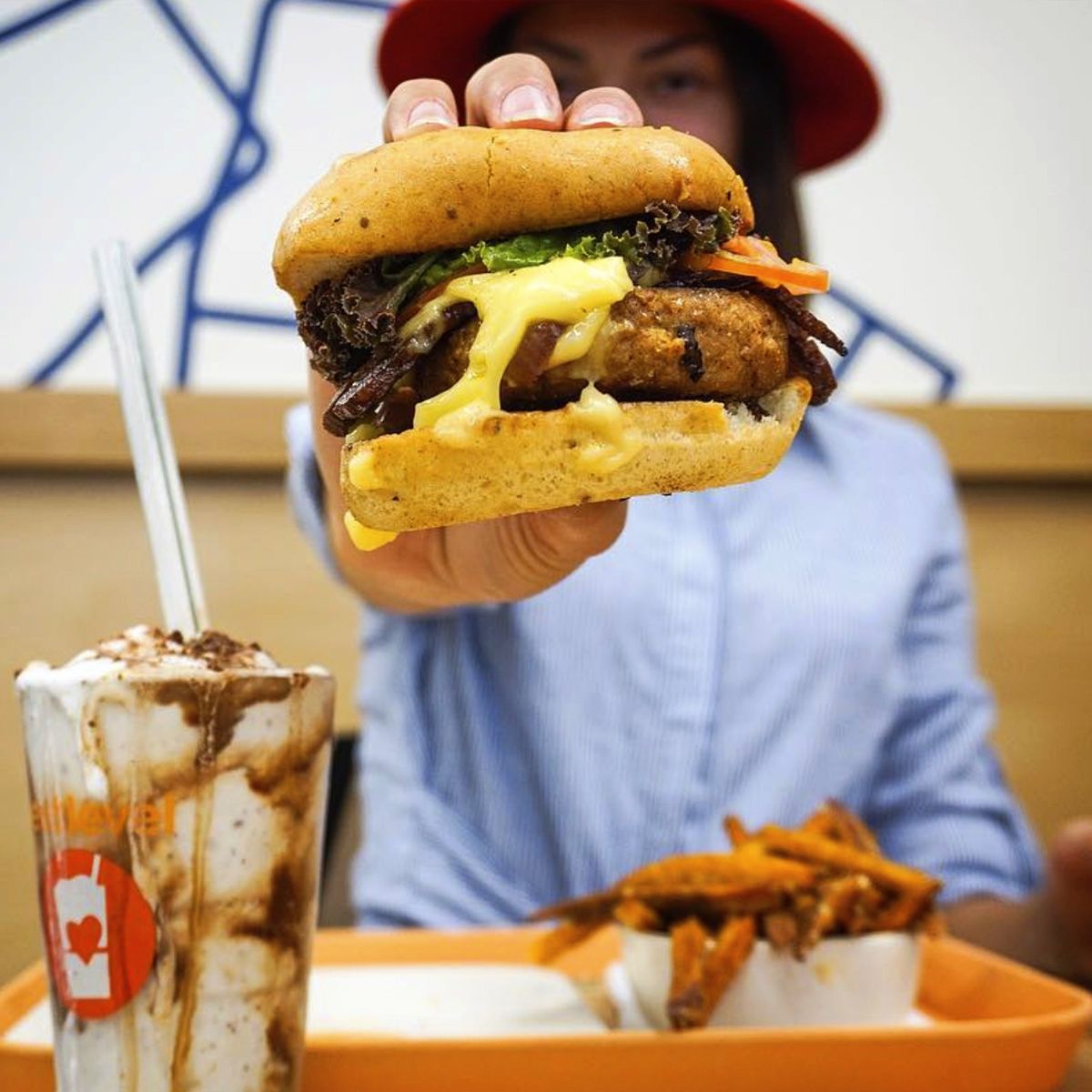 NextLevelBurger's tweet photo. This is Beyond® awesome @peachyapplevegan Made A Stop to Next Level Burger, I Fell In Love With ALL The Options😍 Just Looking At This Photo I Can Taste The Burger Again. #meatlessmonday https://t.co/QBrbPtS4q0