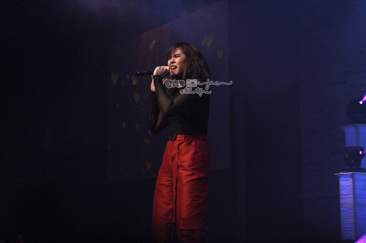 TDotFan's tweet photo. She can and she will birit because she has an amazing gift of voice. Thank you @superjanella for sharing your gifts and talents with us. I am so glad I got the chance to watch and hear you sing live ❤️. 🤗😘 @gidgetdc #OneMagicalNight2018Toronto https://t.co/T04g1d8PS7