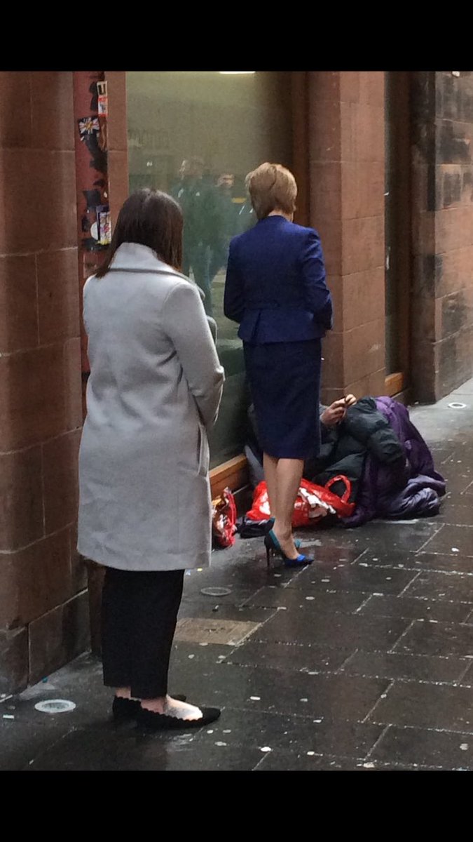 homelesscast's tweet photo. Here is Scotland’s first minister @NicolaSturgeon taking the time to speak to a homeless man Robert.. no security, just herself... I try really hard to not be political on this page  but actions always speak louder than words. https://t.co/6cO4OlgRok