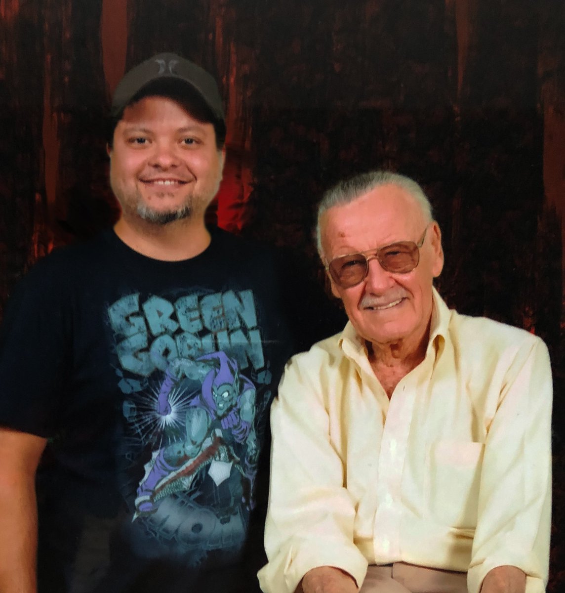 ptsiotsikas's tweet photo. R.I.P Mr Lee 😢😢😢. The little boy inside of me is crying 🕷 #stanlee #ripstanlee https://t.co/P9IhjfjOEx