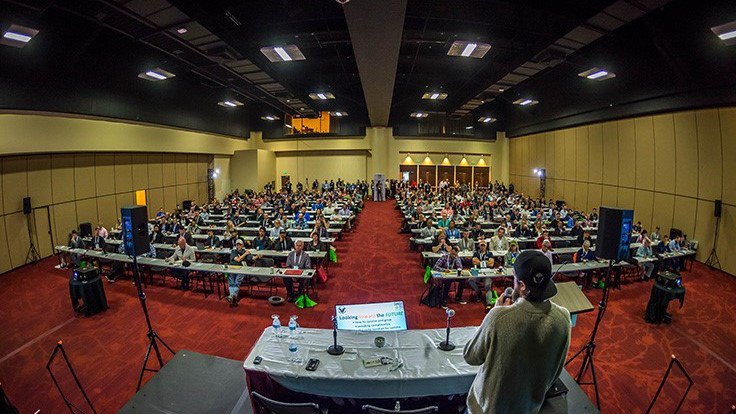 CBTmag's tweet image. Beat the bank challenge by learning effective tips for banking, cash handling, credit card processing and Cryptocurrency at the 2019 Cannabis Conference. ow.ly/BEcV30mwhn7 #CannabisConference #CannabisConference2019 #LearnNetworkGrow