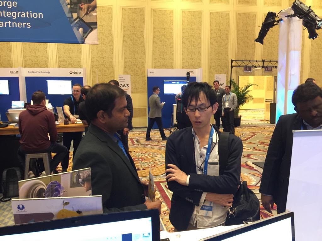 Vijay_Mali's tweet image. Great first day at #ForgeDevCon #AU2018 . Discussed how @AutodeskForge platform can help in #autonomus #Manufacturing with #MachineLearning #IoT #VR #designAutomation. Come and visit our booth C1049 in exhibition hall from tomorrow.