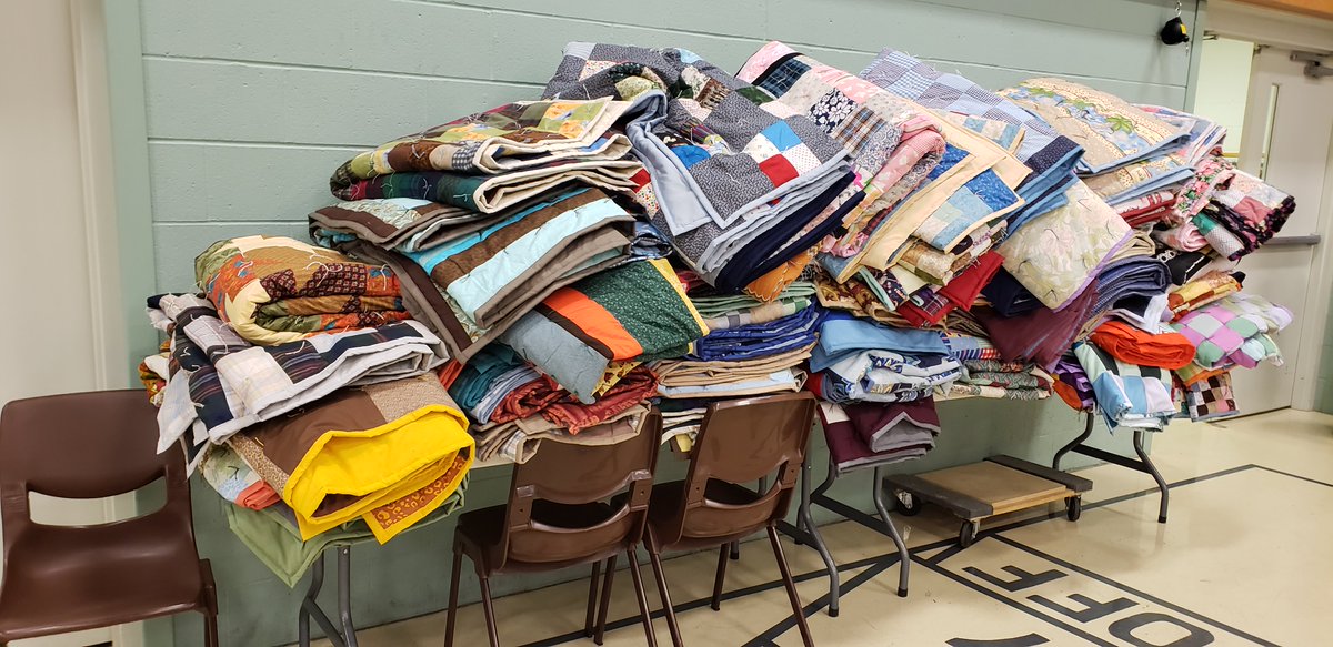 mccpeace's tweet photo. Thank you to all the volunteers who participated in the MCC Great Lakes Comforter Bash this weekend in Goshen, Indiana. More than 400 people knotted 396 comforters in this fun-filled event.
#mccpeace #MCCcomforters #relief #makeadifference https://t.co/MZ1BXsAujn