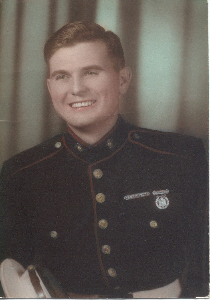 Final #VeteransDay2018 Tweet.  USMC PFC Robert Towers.  I miss you, Dad.