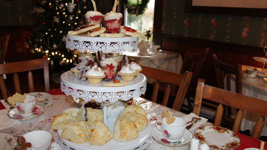 Jingle Bell Tea – Christmas at London Heritage Farm londonheritagefarm.ca/news/?p=6236