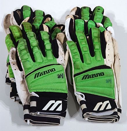 mizuno batting gloves with padding