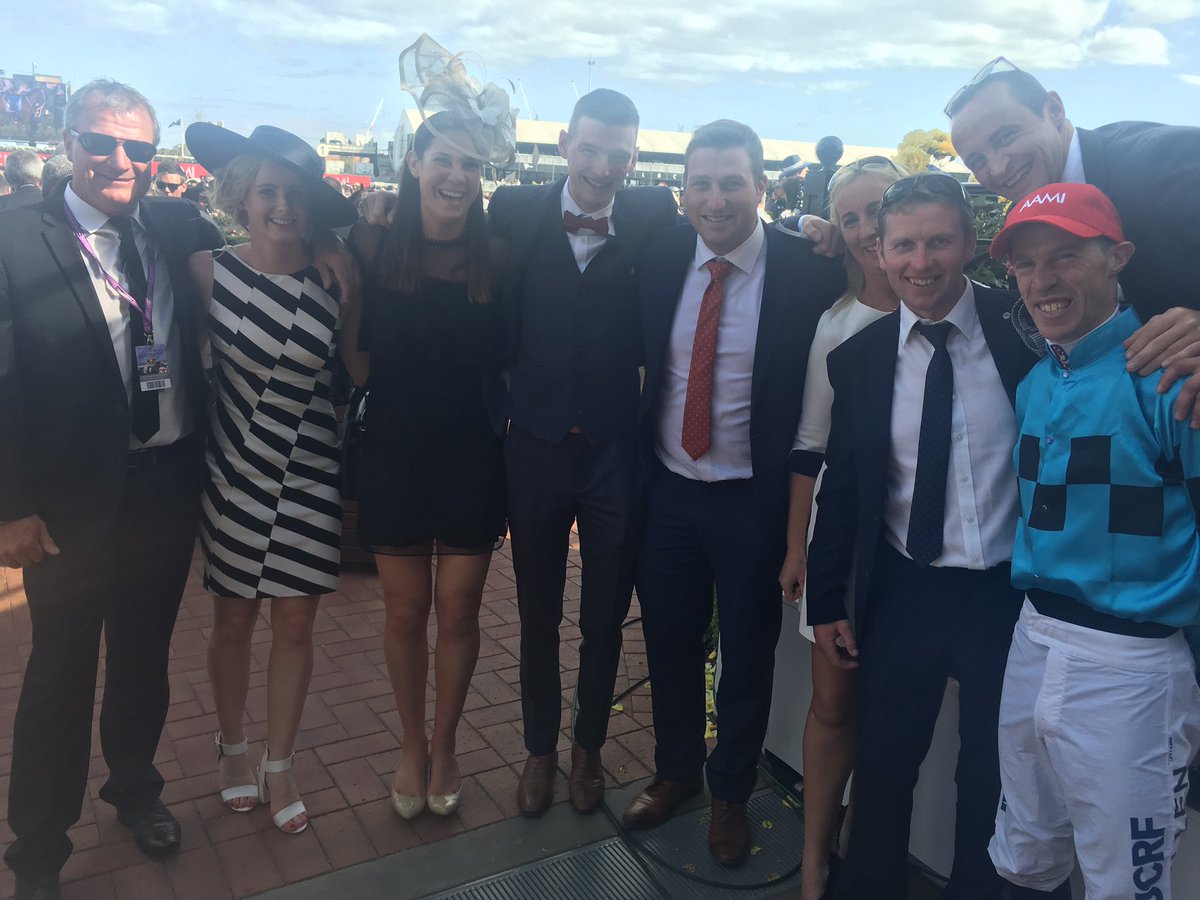 JohnnyA_24's tweet photo. ‘WOW’ what a week! Big thanks 2 @DKWeirRacing @J_MacRacing and all the team behind the scenes!#2G1 #vrcderby #mackinnonstakes #battlingjumpjock 🇮🇪🇮🇪 https://t.co/Ok6uOi3zR6
