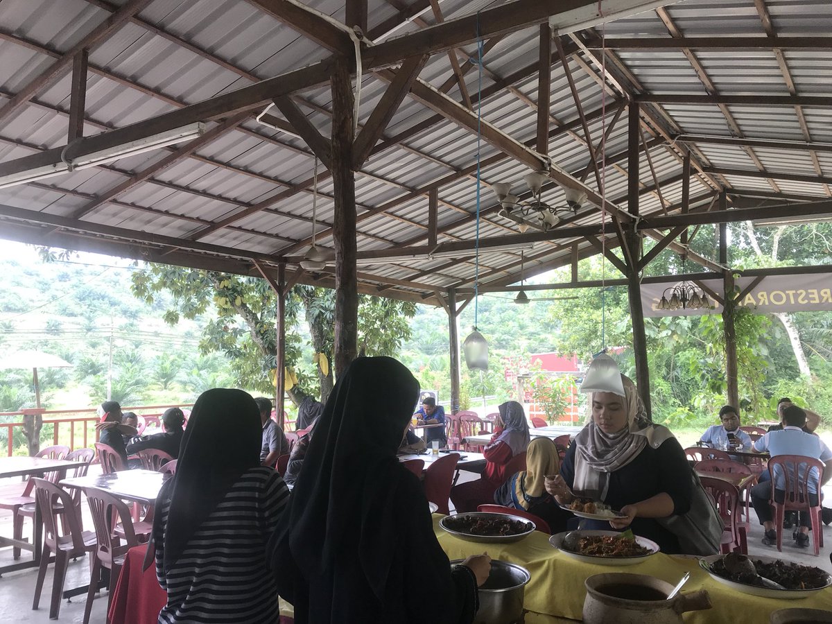 restoranpayung's tweet photo. Live update dari Restoran Payung🌂 https://t.co/RWIxMRlv6v