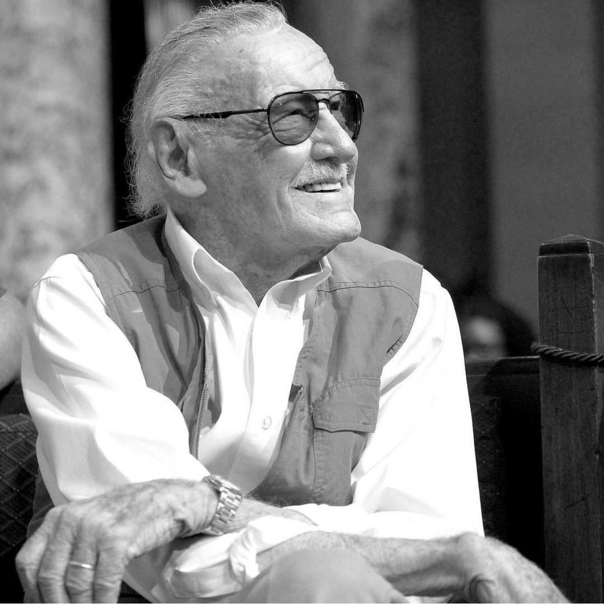 Waterfallfilms's tweet photo. The world lost a legendary superhero today. The incredible #StanLee passes at 95. Thank you for shaping our childhoods and bringing characters to screen that will last a lifetime.❤️ #WaterfallFilms #RIP https://t.co/dW2sB2ABkJ