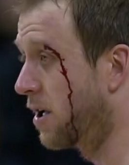 Lucaswfalk's tweet photo. Ingles is truly a Jazzman. https://t.co/mh6GEbn55y