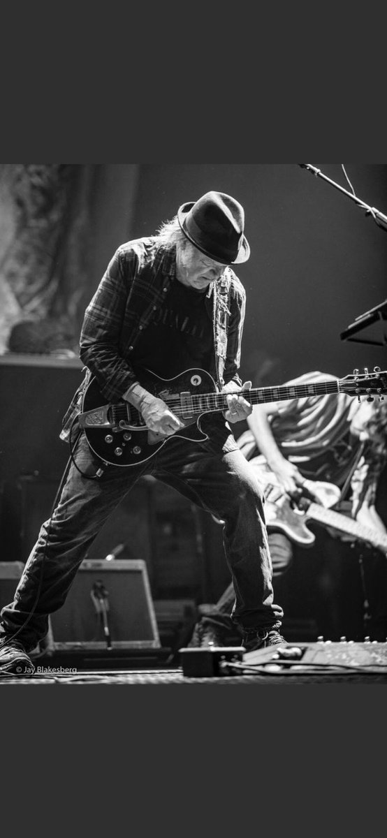 nilslofgren's tweet photo. HappyBirthday ⁦@Neilyoung⁩  My brother, friend, mentor, musical hero. We wish you many more. Our planet needs you.  Keep on rockin in the free world. https://t.co/U9mvLac3mf