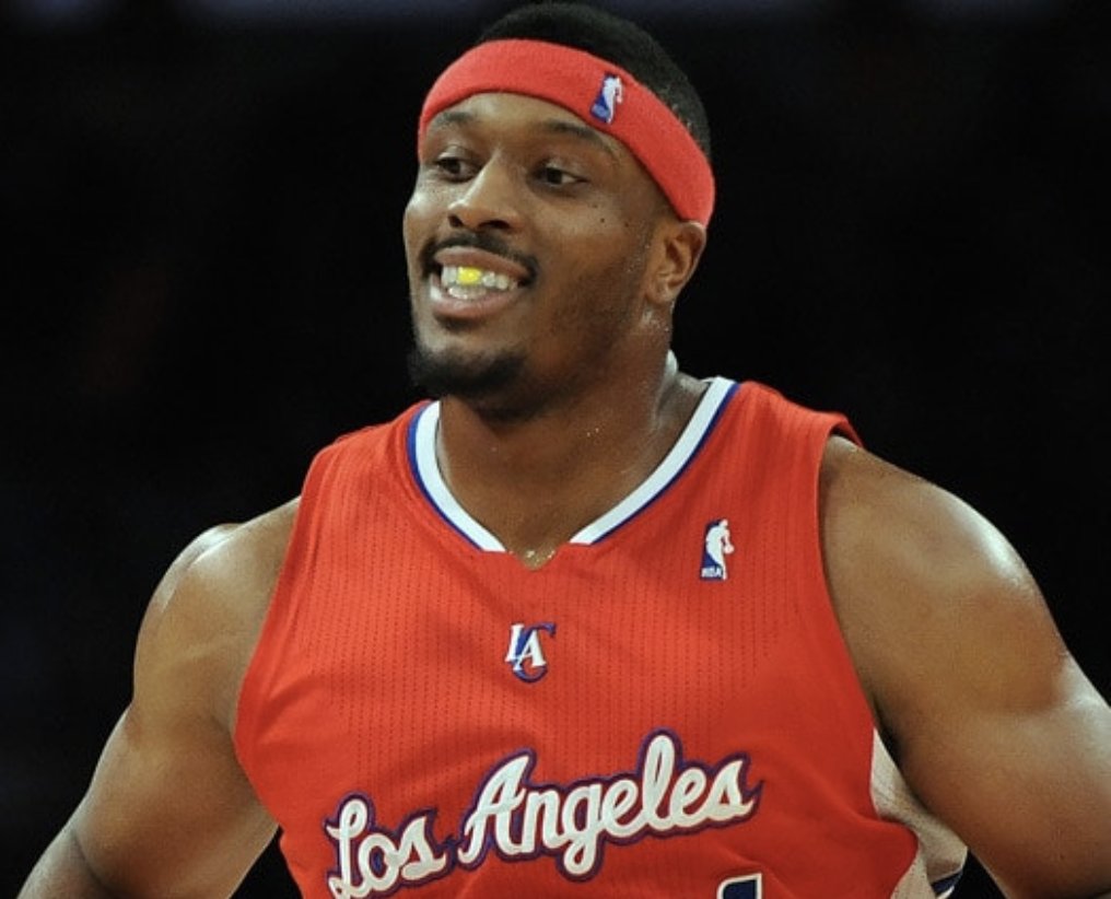 SCSSPodcast's tweet image. 🚨🚨 NEW EPISODE 🚨🚨

Basketball season is here and @C_Morrissette spoke with legendary high school coach Harvey Kitani (@coachkitani) for this week's podcast. 

Link: soundcloud.com/user-760250137…