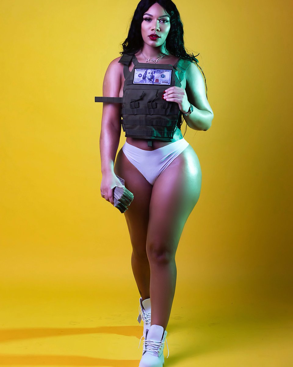 _PLAYJOY's tweet photo. ALL MONEY dropping FRIDAY #PRESSPL▶️Y https://t.co/UUeEfcsOsL
