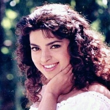 Happy Birthday My Favourite Juhi Chawla Many Many Happy Returns of the day. 