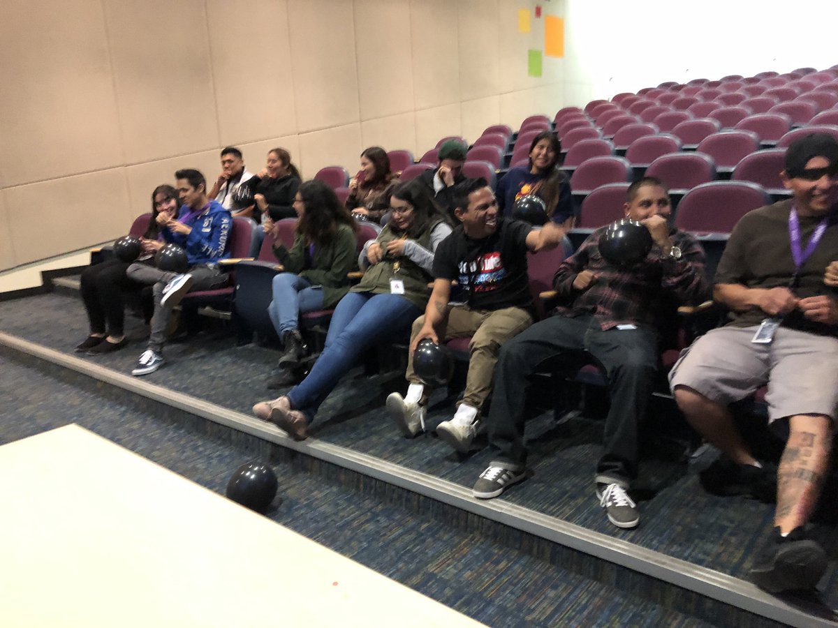 daniegs16's tweet image. Welcoming #class148 
You guys are now part of the metro by t-mobile family! Welcome to the best job! #livepurple #wearemetro
@spartanamaro @TonyBologne6 @MpcsMxli @Josie_MPCS @IsraelBallest18 @Greg_MPCS