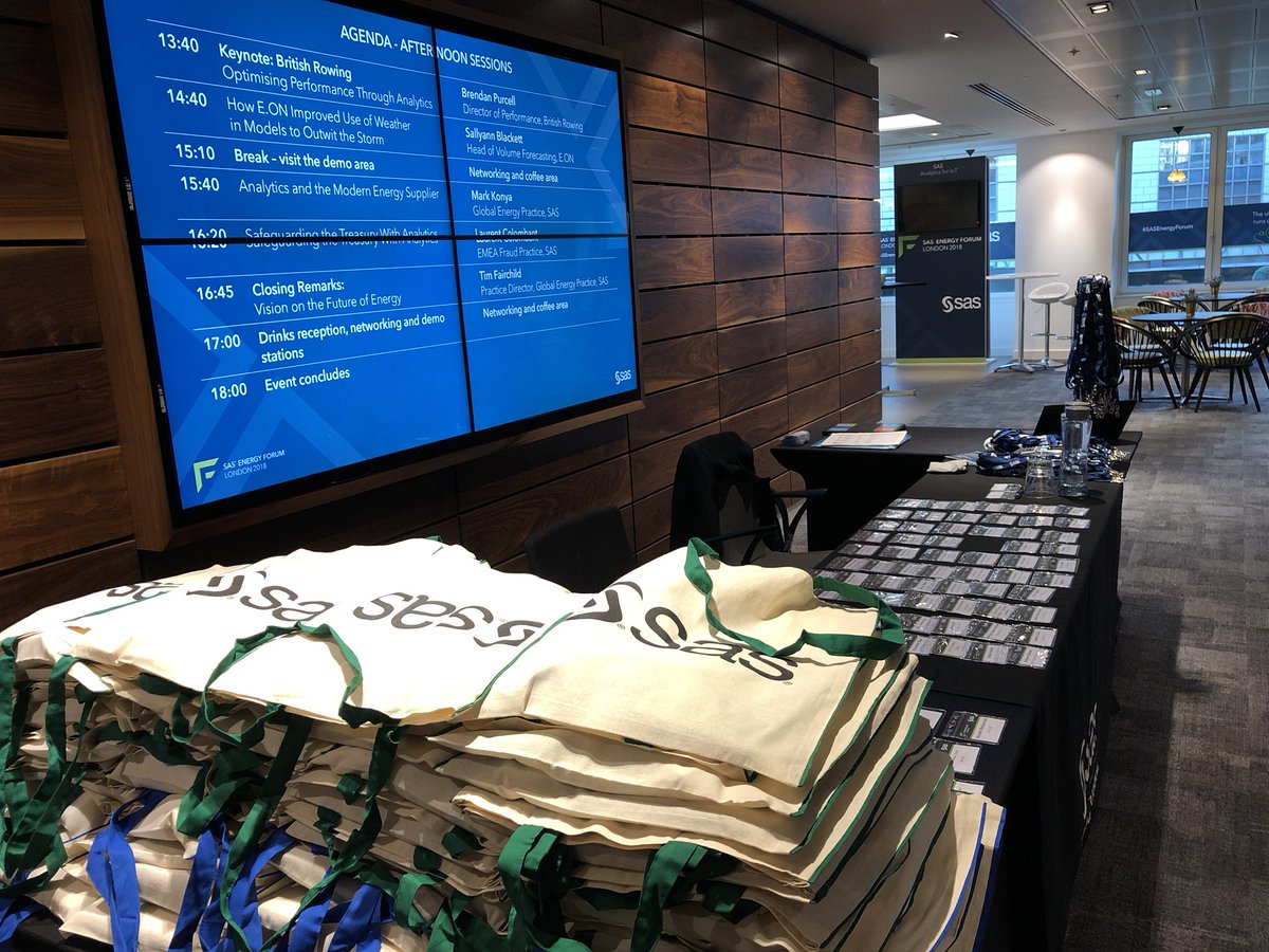 Sarah19582's tweet photo. #SASEnergyForum Good morning! Exciting day ahead ! https://t.co/bQd5ia22af