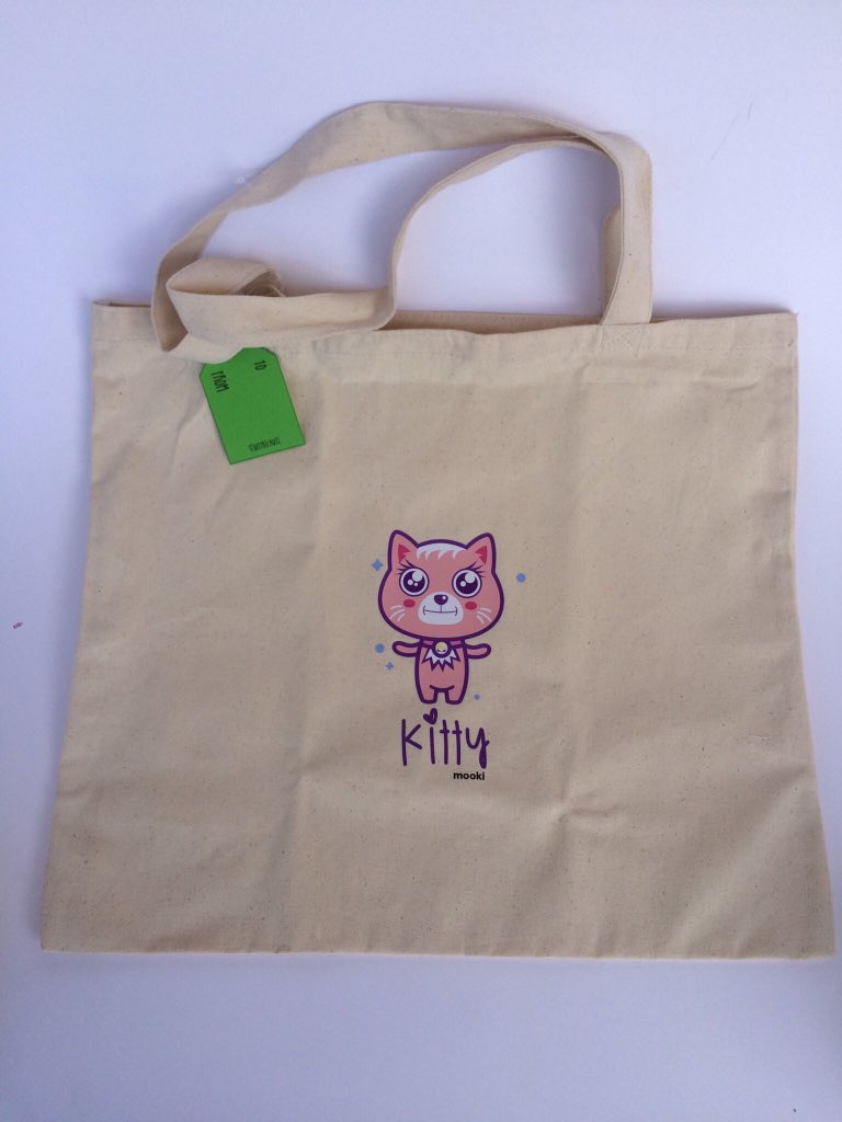 Mookinoodles's tweet photo. More tote bags in tomorrow, and also some drawstring back packs, all branded with the animal range. The las batch sold out in a week, so come and get ‘em! https://t.co/Qp5fO18DAS