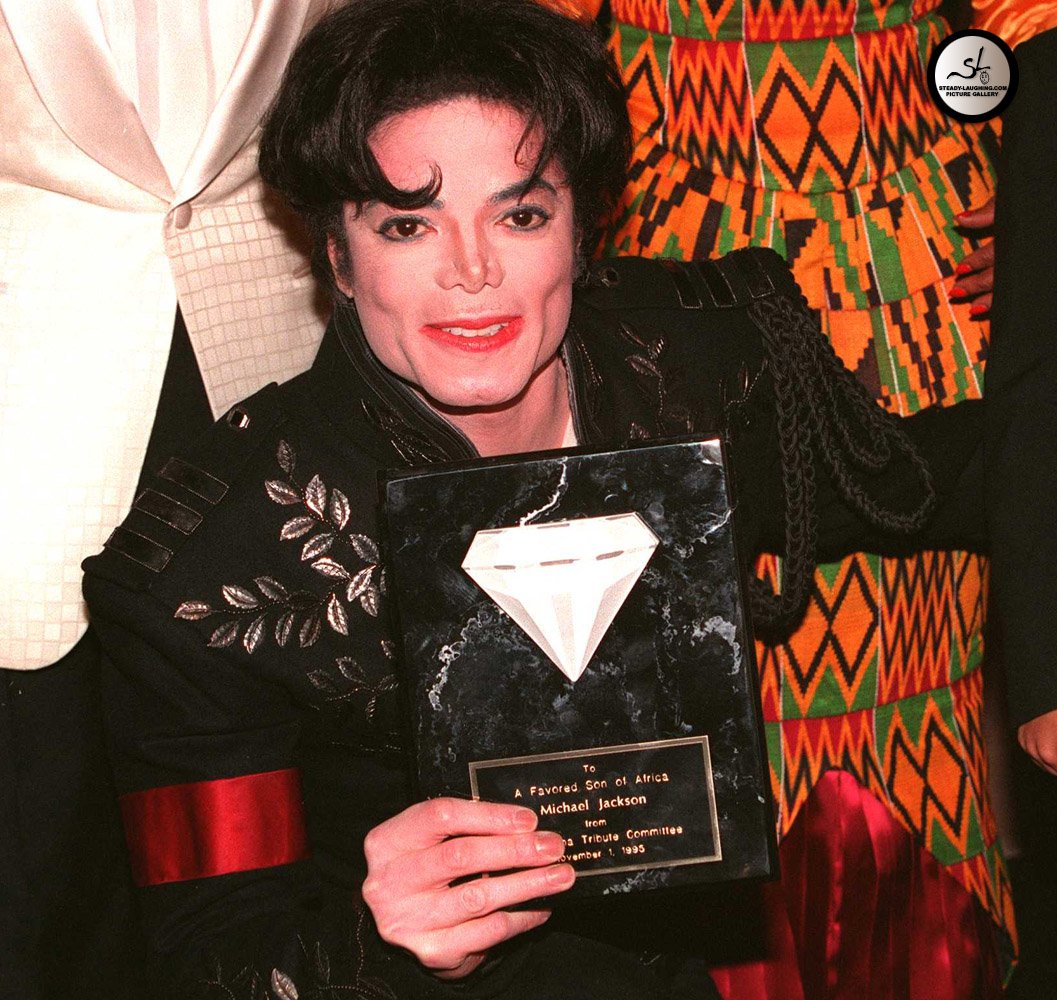 Red_AppleHead's tweet image. DA SÉRIE:
 Eu amo um homem. 
APRECIEM ESSE DIAMANTE LAPIDADO COM ESSA PREMIAÇÃO .🤣