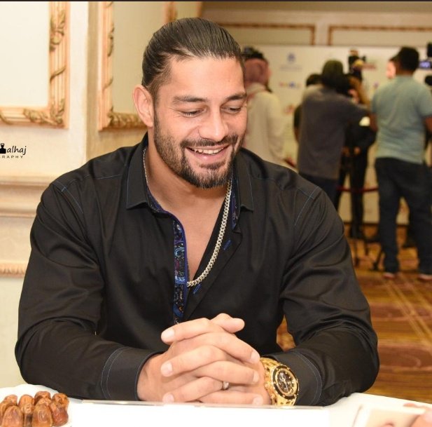 SanaAhmed004's tweet photo. @WWERomanReigns DAY22... 3rd #Raw without Roman.π "YOU CAN YOU WILL" BELIEVE THAT!! .... I have nothing to say.. But my prayers are with you. You're always in my thoughts and heart.. God bless you..
#GetWellSoonJoe
#WeLuvYouRoman #Day22 #3rdRaw π’ https://t.co/GAAW3o8AO9