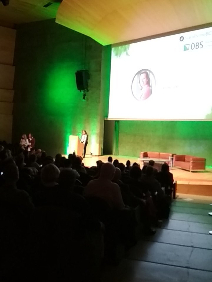 EduardMorante's tweet image. Desde #AuditoriAxa en #Bcn #a3software y #WoltersKluwer de la mano de #Sialapyme apoyando a la pequeña empresa presentando iniciativas y experiencias de mejora continua