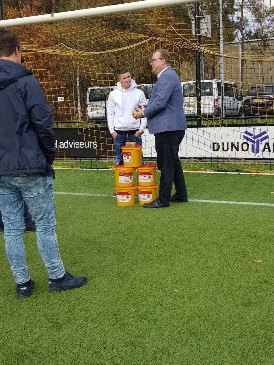 Marne Mosterd tweet media